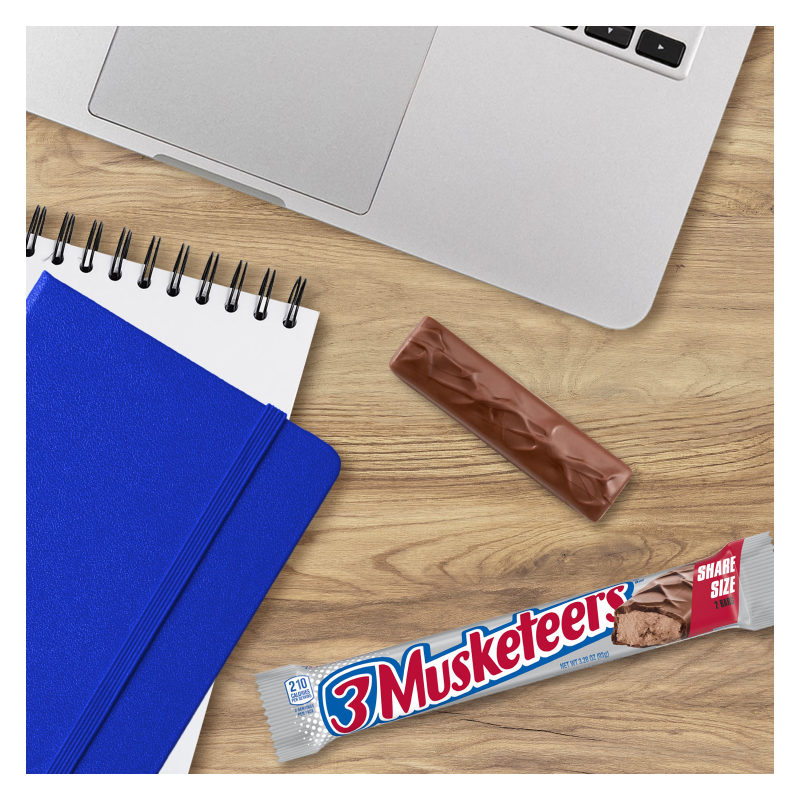 3 Musketeers King Size Candy Bar 3.28oz